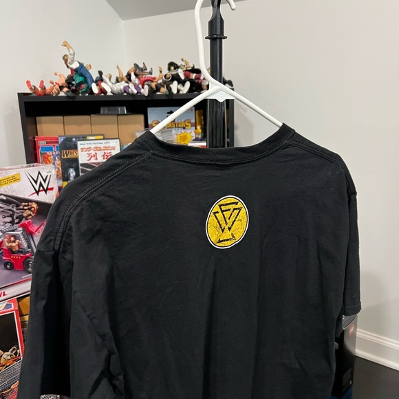 WWE Black Tee with Gold and White Graphic - Picture 2 of 3